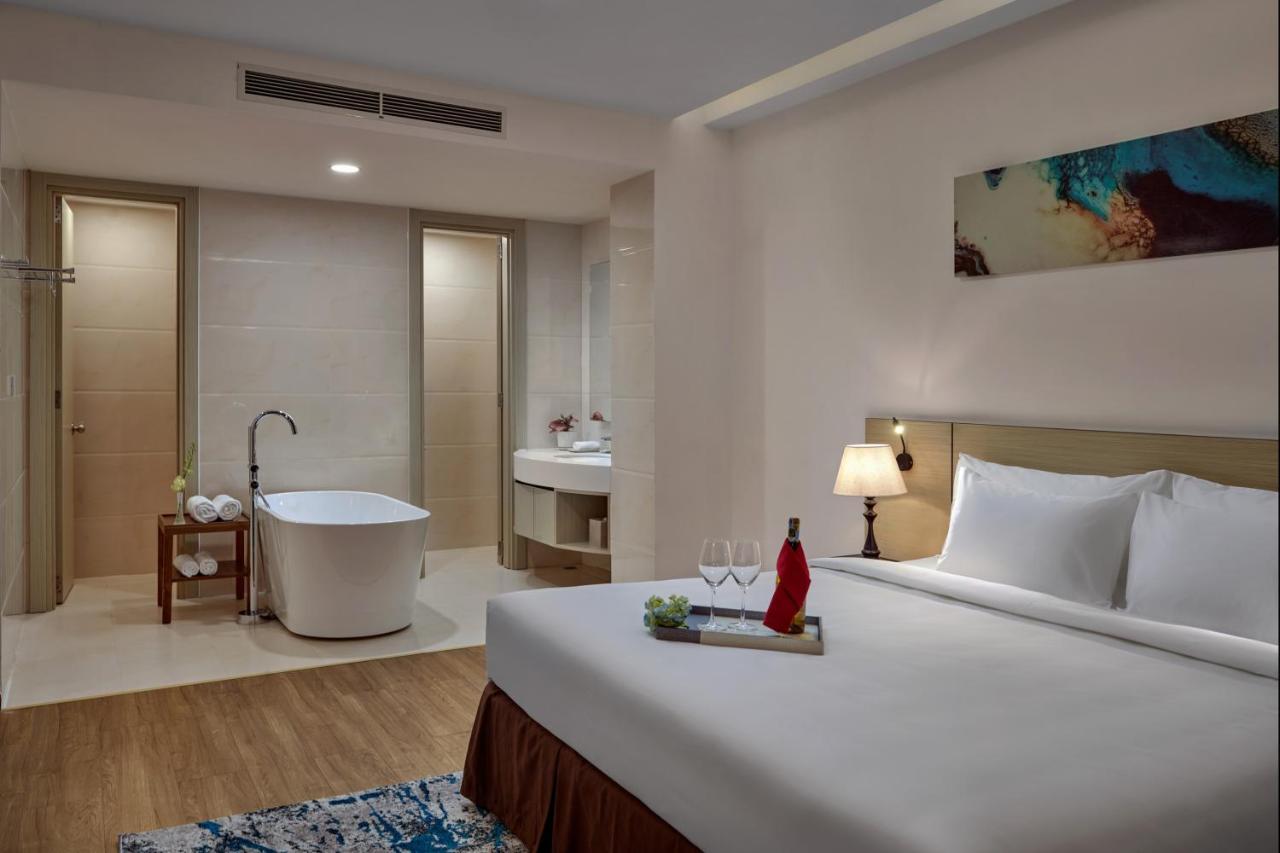 Khach San Sam Quang Binh Hotell Dong Hoi Exteriör bild