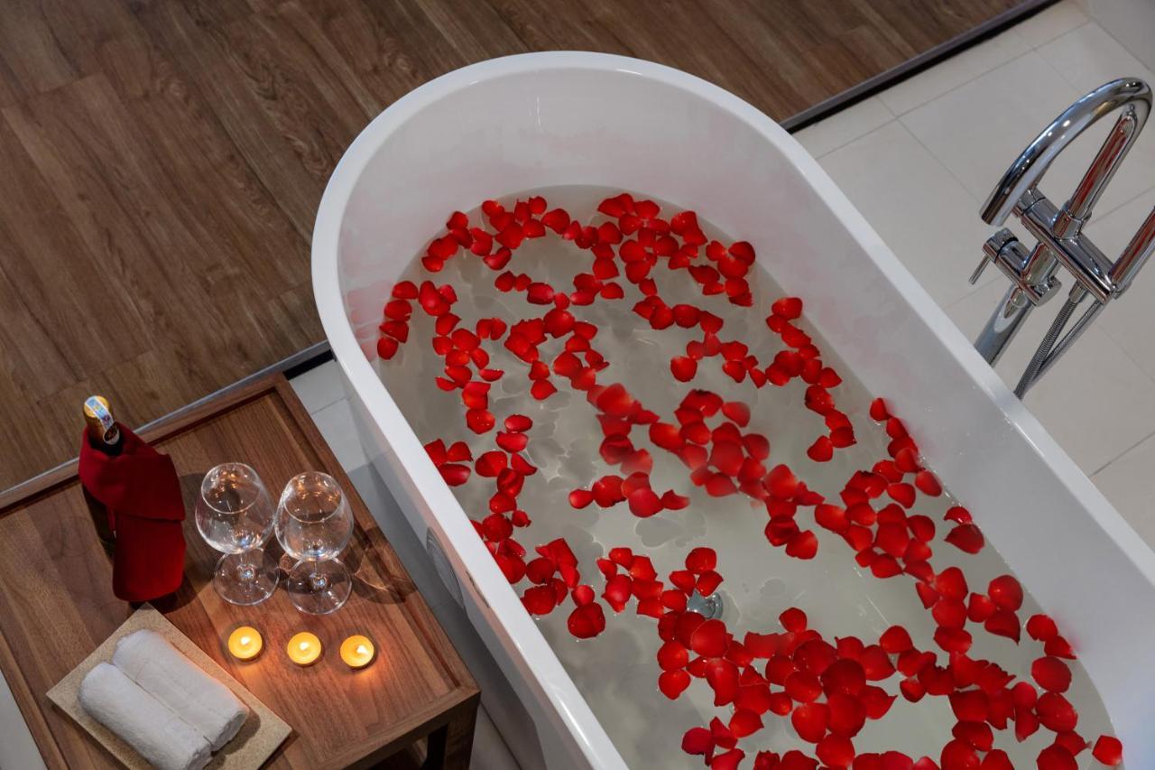Khach San Sam Quang Binh Hotell Dong Hoi Exteriör bild